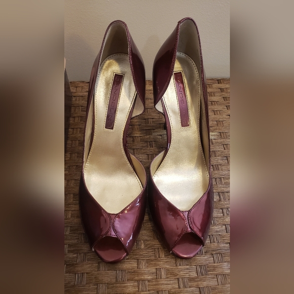 NWT Bandolino peep-toe heels size 6.5 💗 - Picture 2 of 6